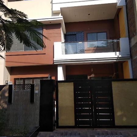 Kalindi Mid Town Villa Indore Exterior foto